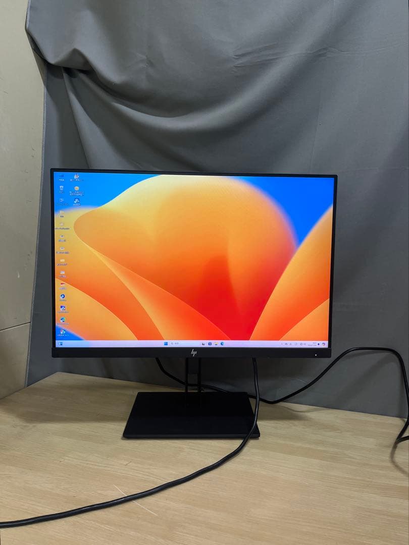 HP Z24n G2 24インチモニター　PS4対応　回転機能　高さ調節