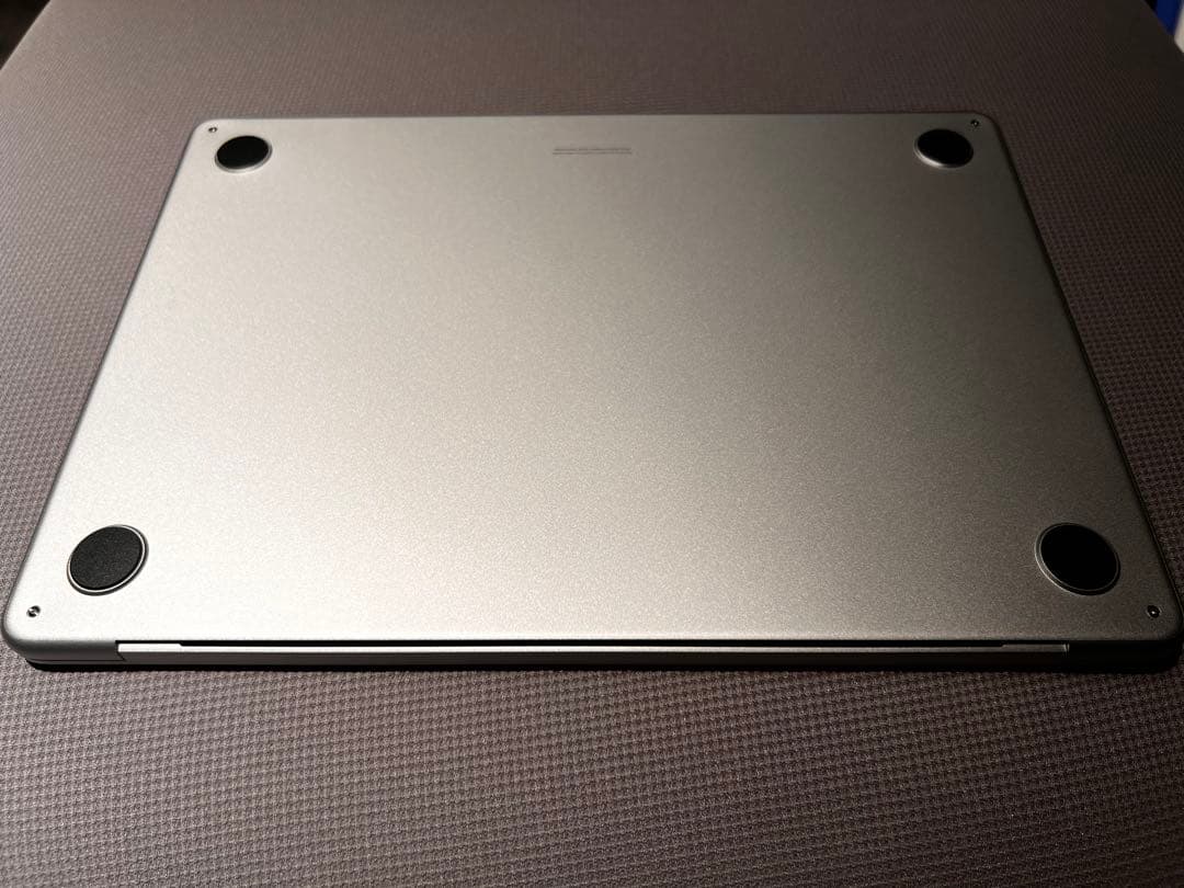 h*i様 【美品】MacBook Air M2 8GB