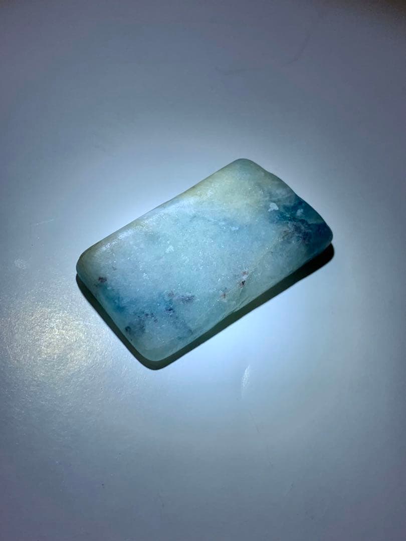 宝石質　糸魚川入りコン沢青翡翠　10g 原石　青ひすい　水石　根付　国産鉱物標本