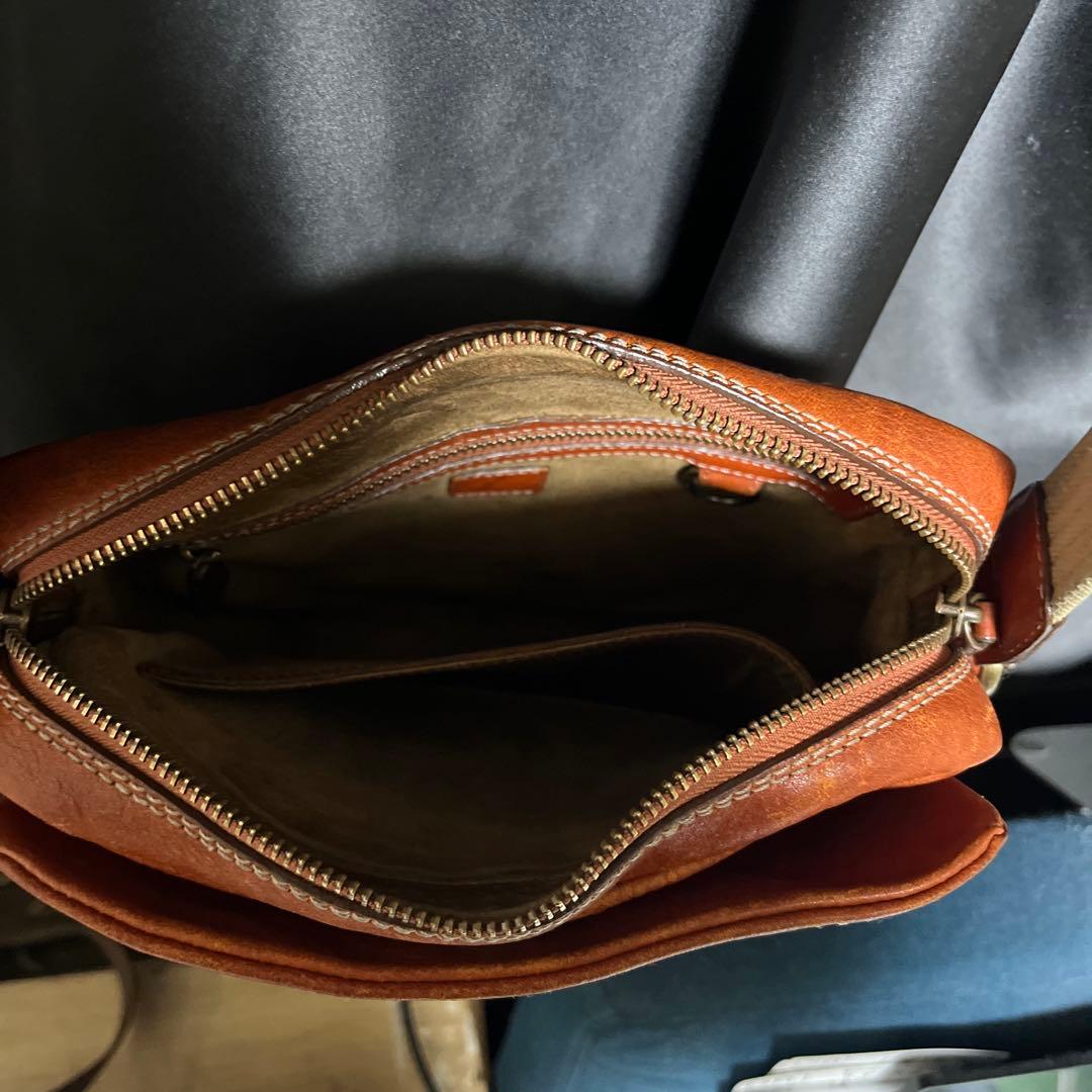 土屋鞄正規品　トーンオイルヌメ　ジップトップショルダー