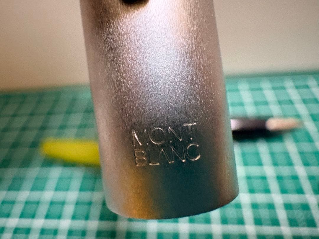 【匿名配送】MONT BLANC 万年筆 EFペン先