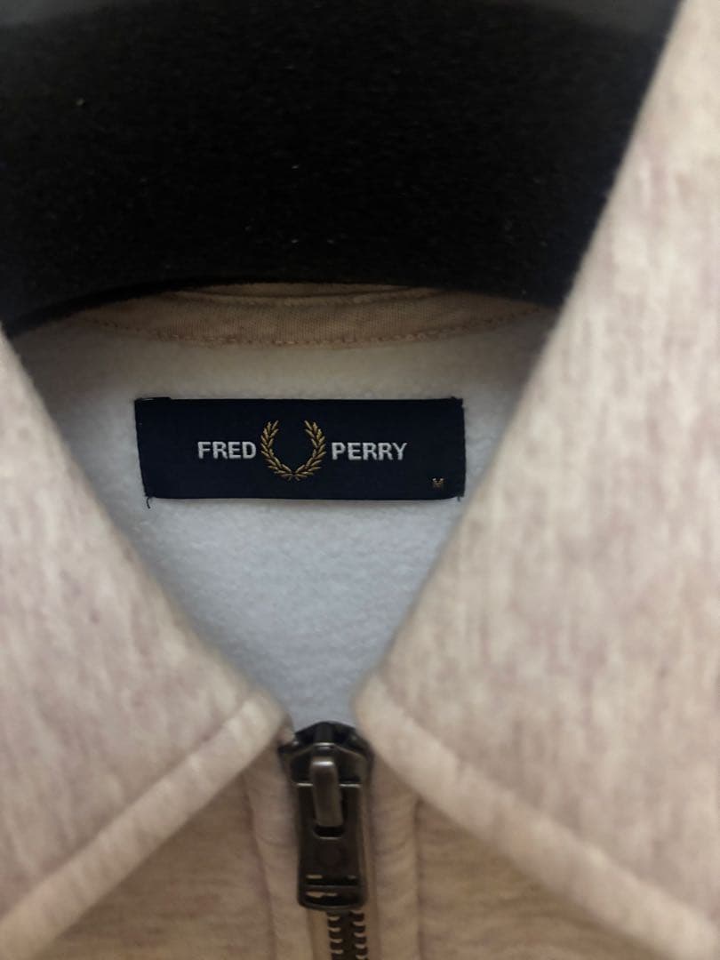 美品⭐︎フレッドペリー ハーフジップ スウェット　ロゴ刺繍　シャツ M