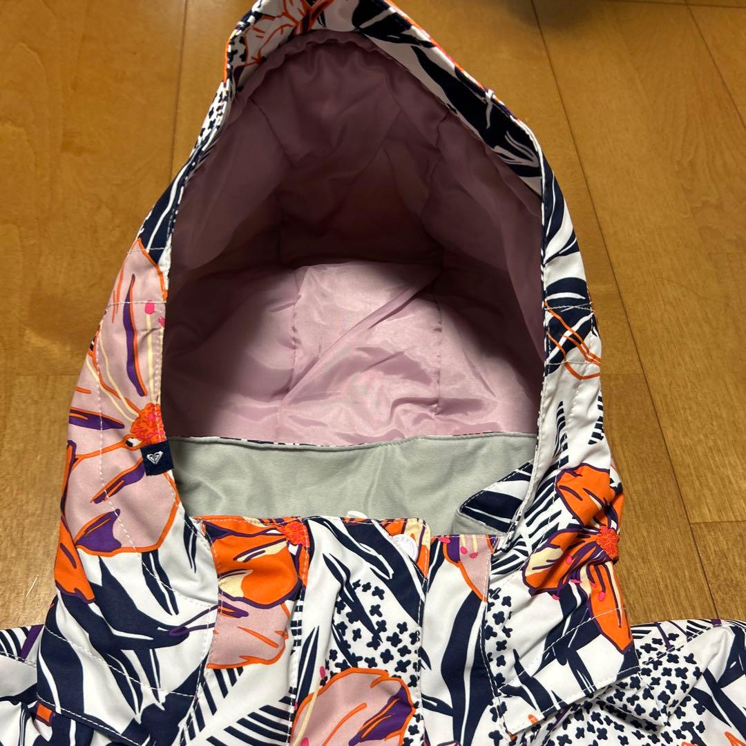 新品！タグ付き！　ROXY 花柄　アウター　スキーウェア　ボードウェア　防寒　S