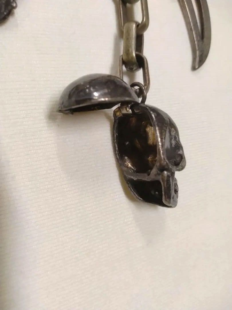 DSQUARED2レザー＆チャーム