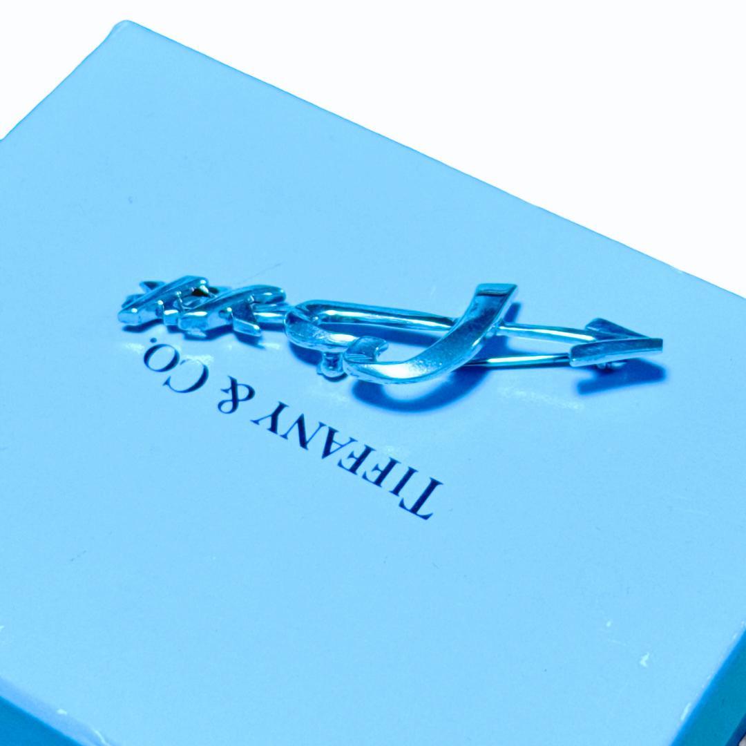 【超美品】ティファニー ラビングハート＆キスアロー ブローチ SV925