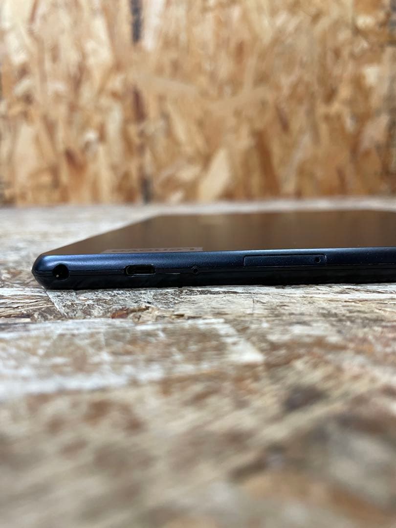 C(6939)レノボ TB-X505F M10 HD 10.1インチ