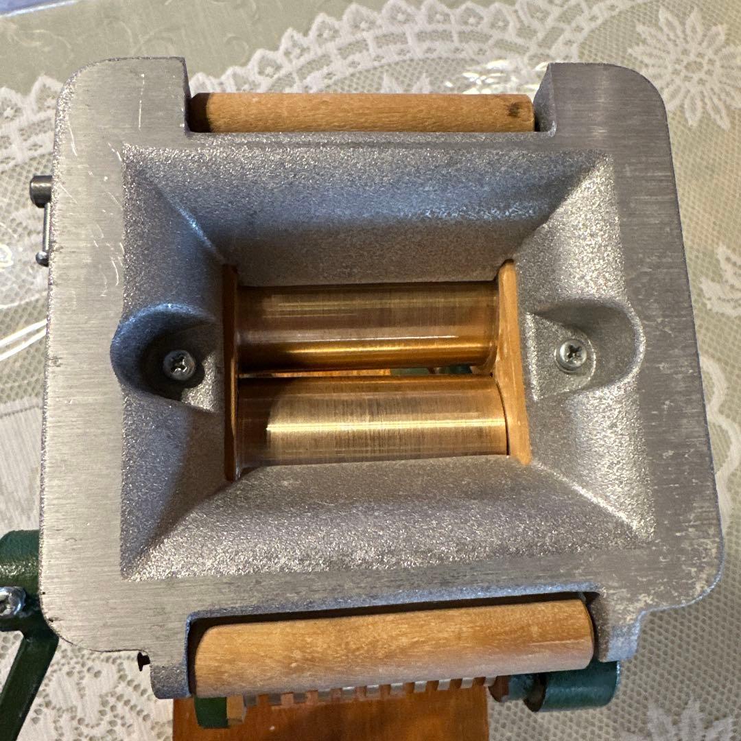 小野式1号型両刃製麺機