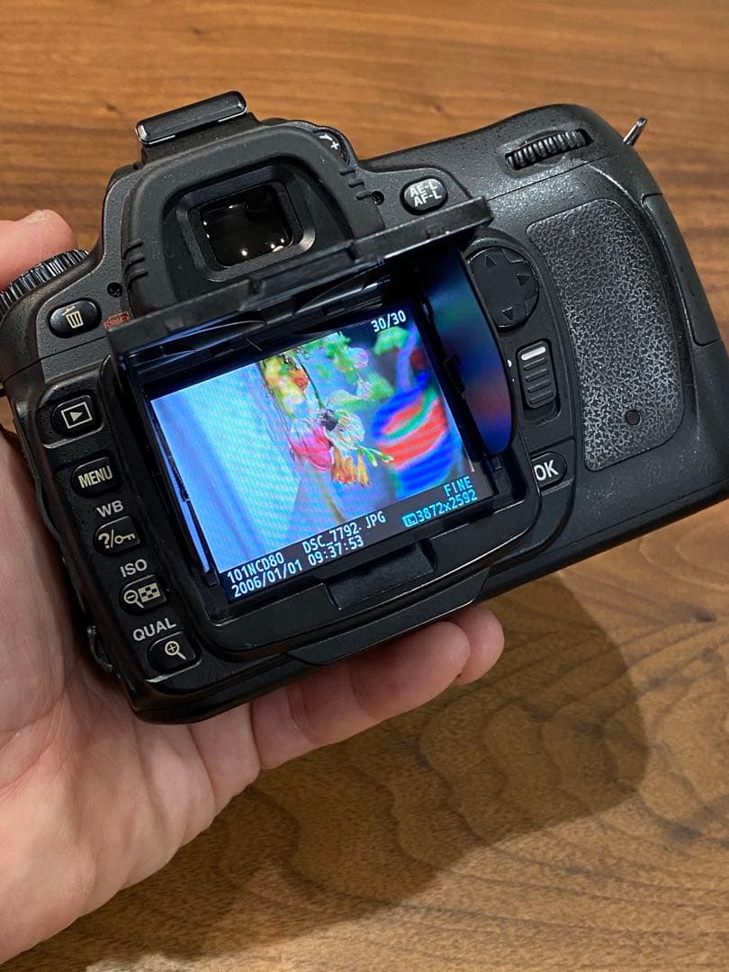 Nikon D80 CCDデジタル一眼レフ 2000枚台　動作品