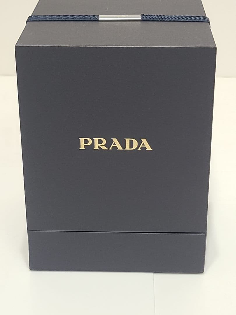 PRADA　非売品　オルゴール　ブラック　プラダ