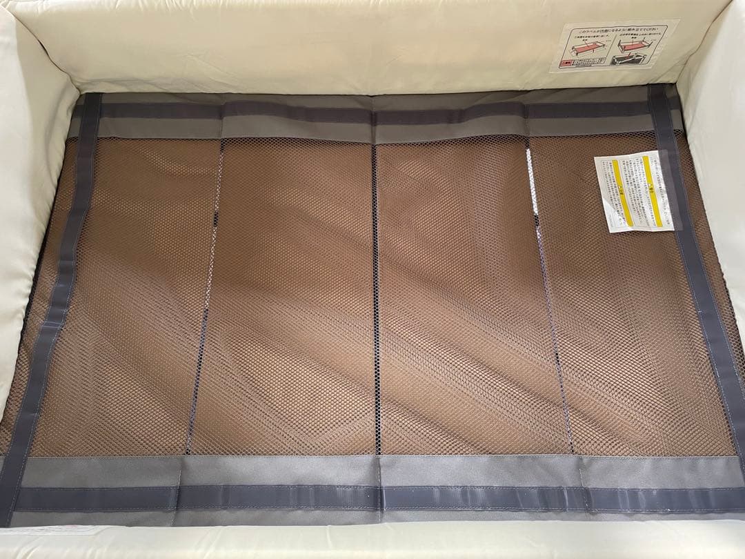 美品　Aprica　アップリカ　ココネルエアープラス　ベビーベッド