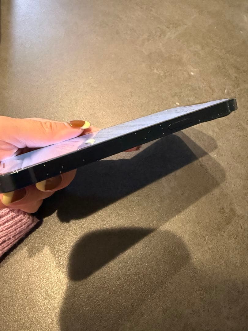 iPhone13 128GB SIMフリー　ブラック