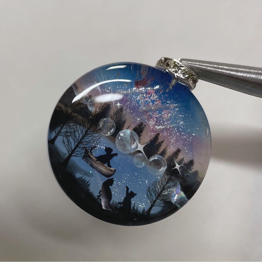 RUKURUKU/レジン/星降る夜の子猫達　蓄光　オルゴナイトキーホルダー