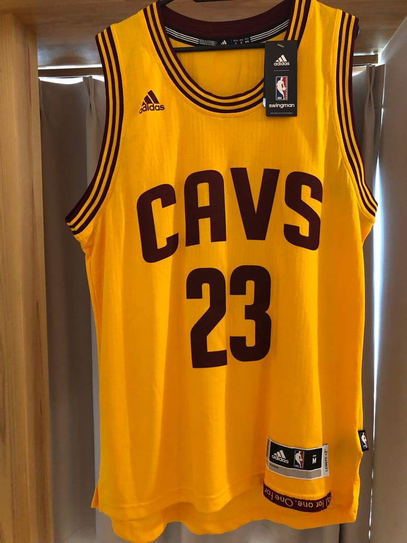【キューピー】【未使用タグ付】レブロン　CAVS ユニフォーム　黄色