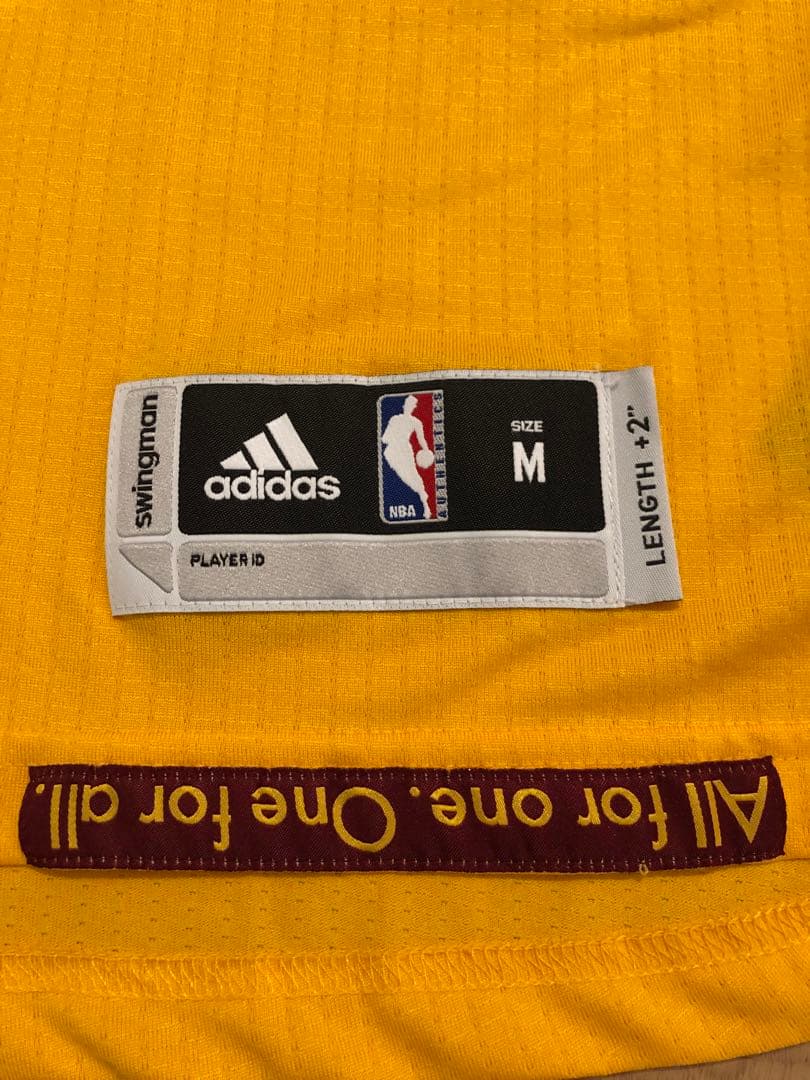 【キューピー】【未使用タグ付】レブロン　CAVS ユニフォーム　黄色