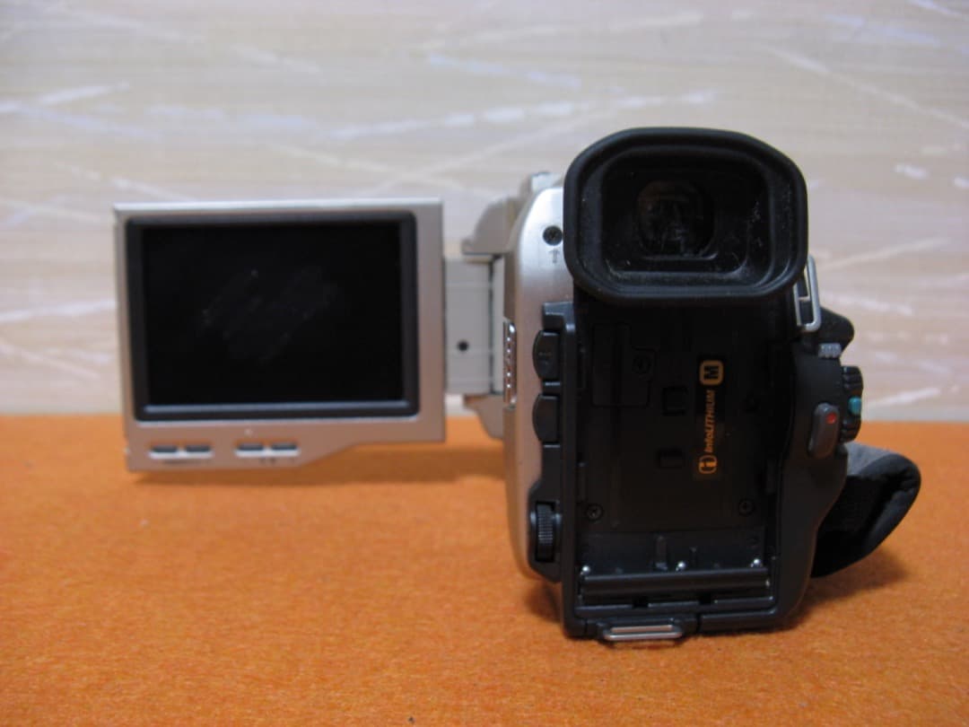 動作OK❗️☆SONYのMiniDV/ビデオカメラ・DCR-TRV10