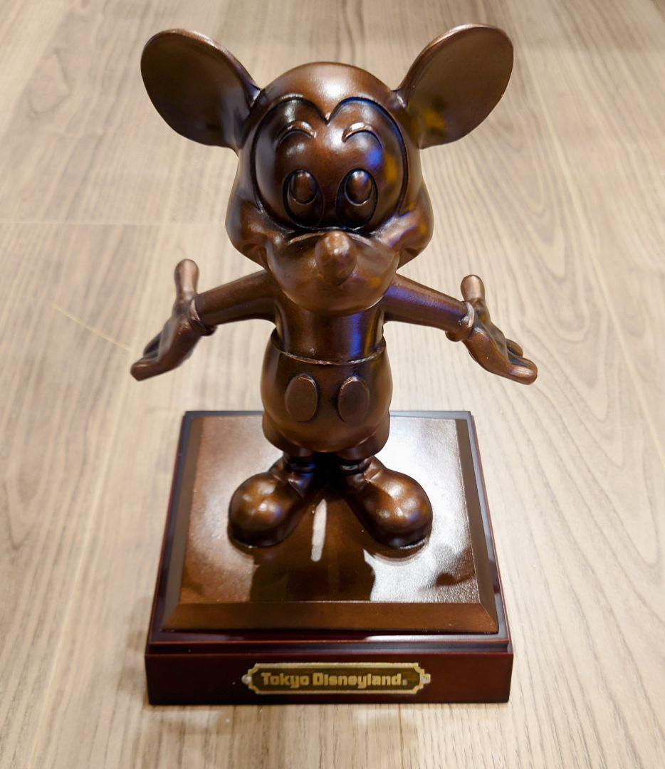 【新品】東京ディズニーランド　ミッキーマウスブロンズ像【未使用】