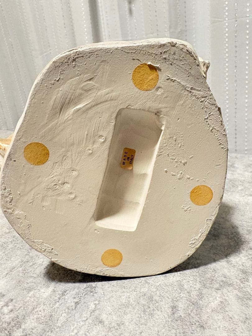 イタリア製　クラシカルな少女の像 陶器置物　存在感ある高さ34㎝