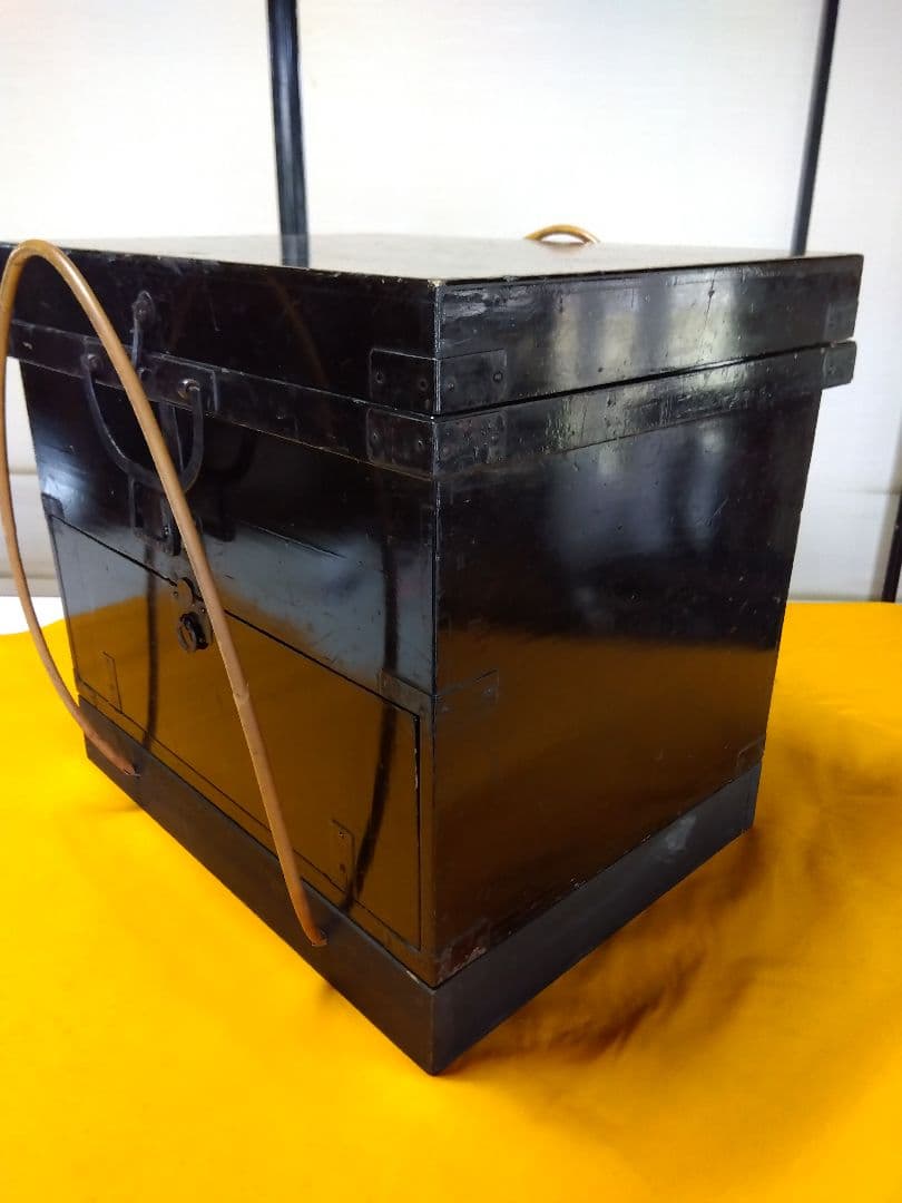 輪島塗　野点セット三人前　重箱　椀四種