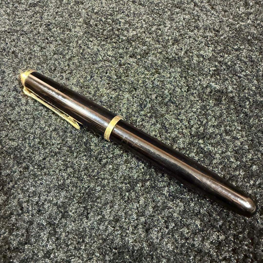 ペリカン　万年筆　PELIKAN　400　14C-585　GERMANY　黒色