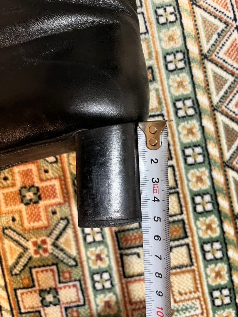 フェラガモ ロングブーツ 起毛 裏地