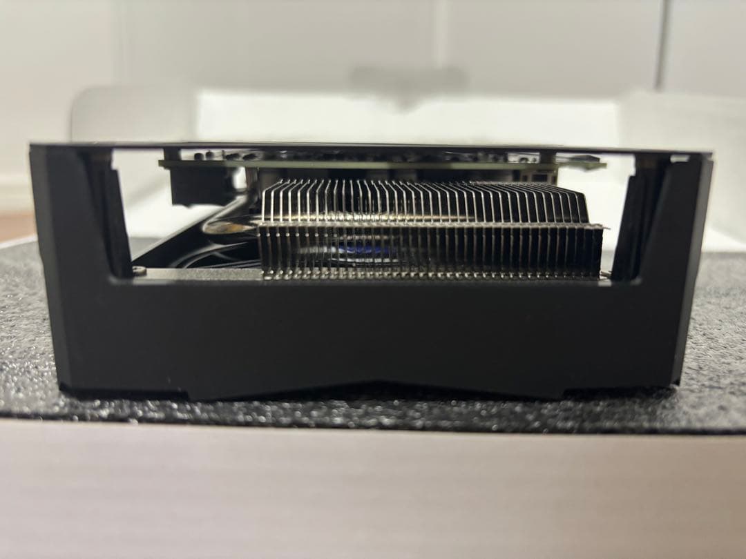 PNY GEFORCE RTX 4060グラフィックボード