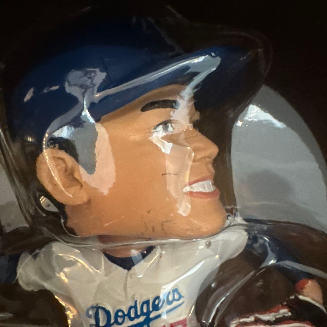 h*n様 訳あり　　大谷翔平　ボブルヘッド　投手　ドジャース　来場者限定　冊子付