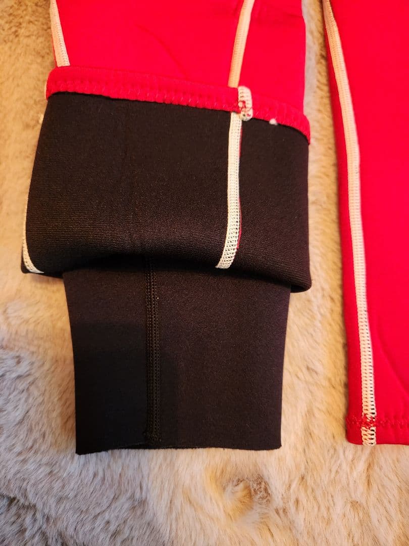 mobby's　ウェットスーツ　2ピース