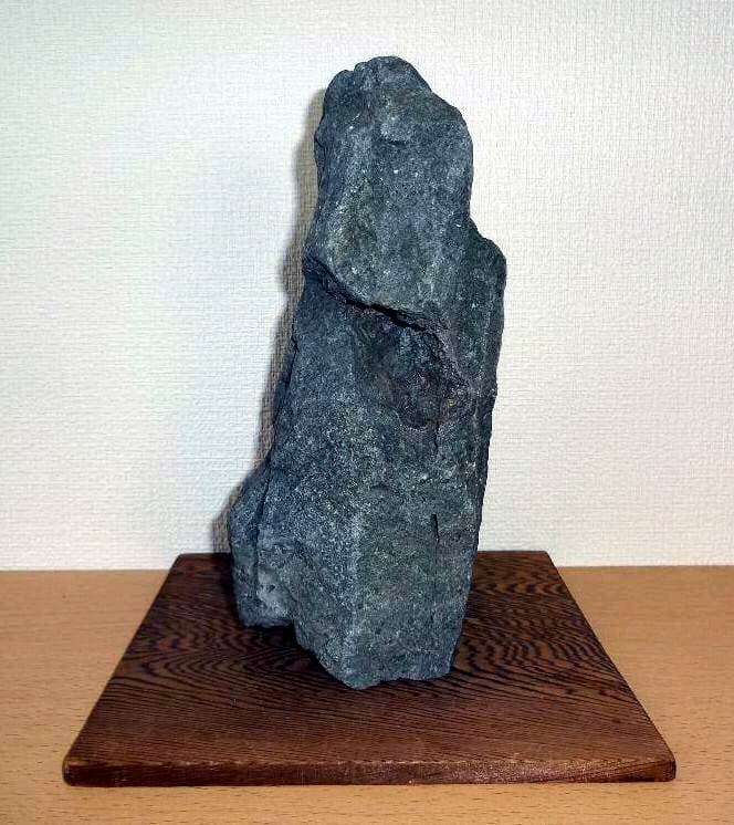 【鑑賞用自然石(風速)】自然石 板台付き