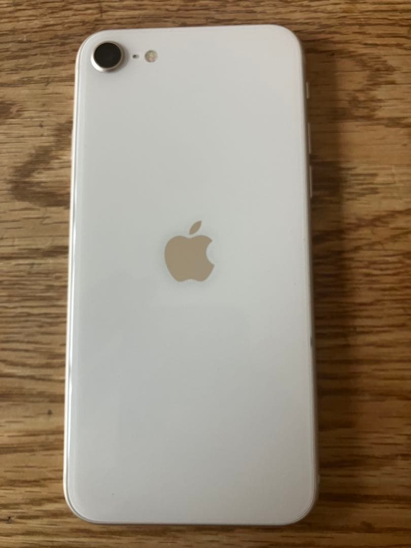 Apple iPhone SE (第3世代) ホワイト64GB 箱付き