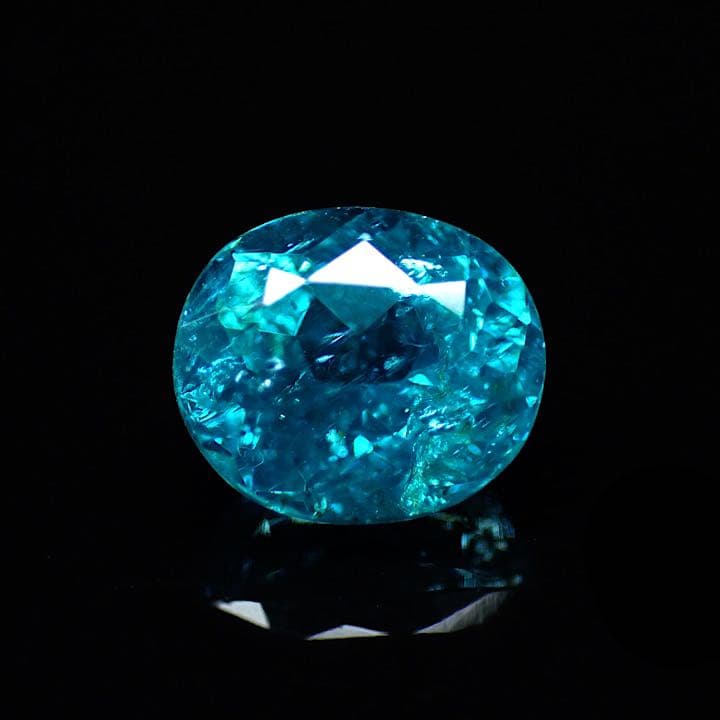 【ブラジル産】ネオンブルーアパタイト