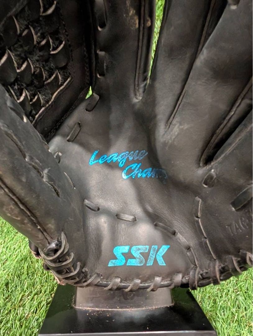 新品未使用　野球グラブ　グローブ　一般軟式大人用　内野手用　エスエスケー　SSK