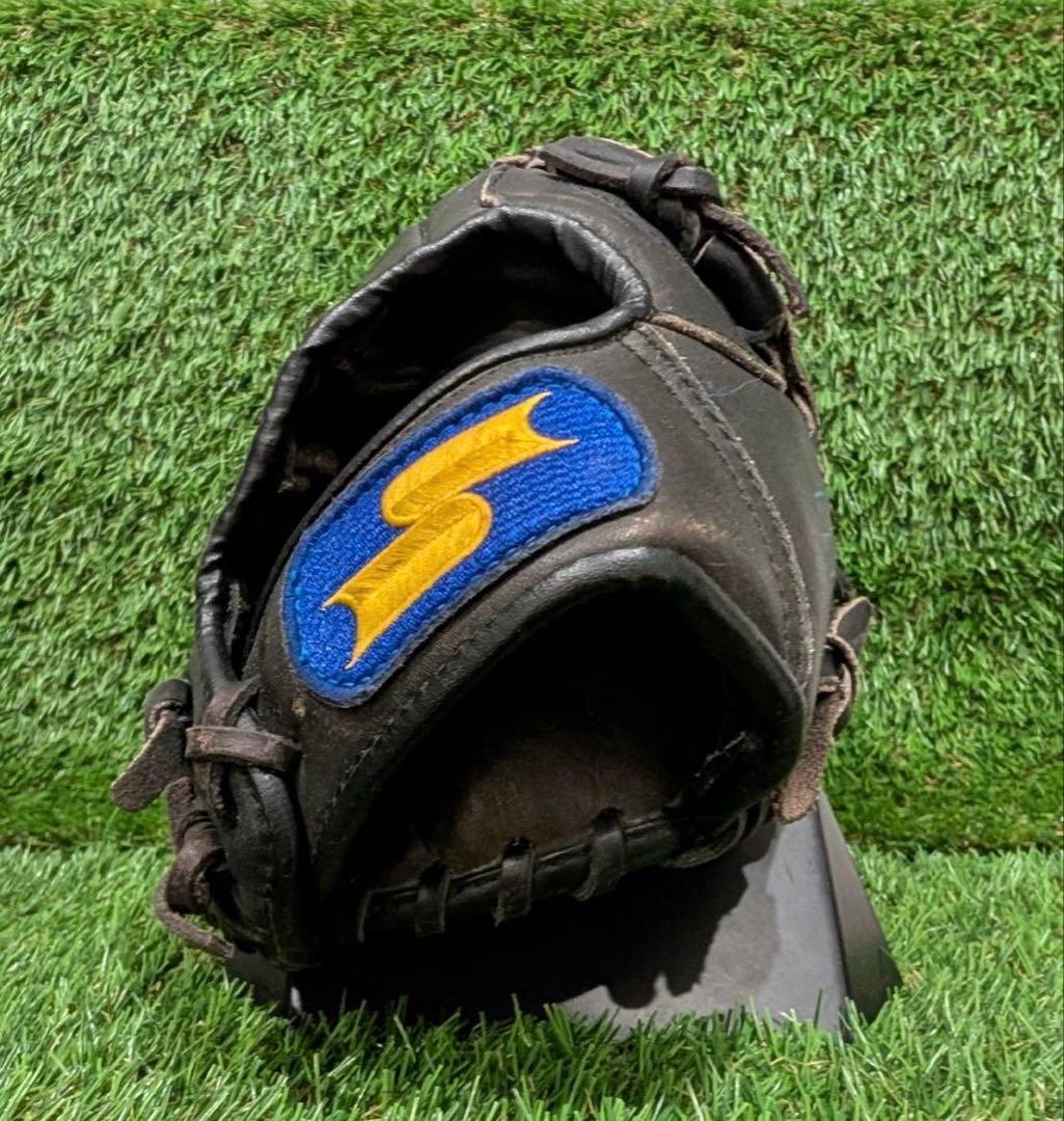 新品未使用　野球グラブ　グローブ　一般軟式大人用　内野手用　エスエスケー　SSK