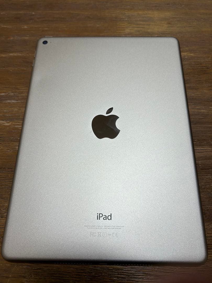 美品　Apple iPad Air 2 Wi-Fi 64GB Gold 本体