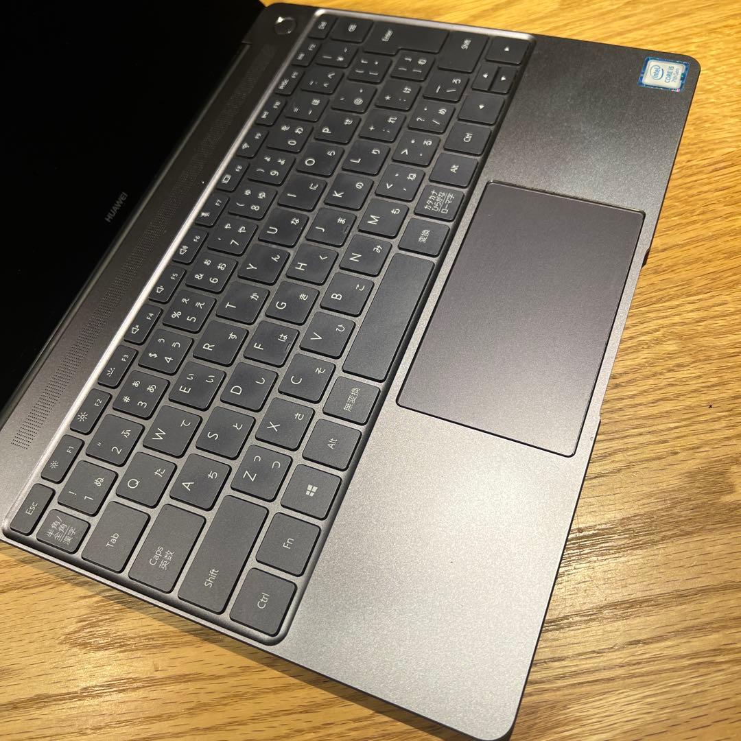 HUAWEI WT-W09 WindowsノートPC 充電器付き