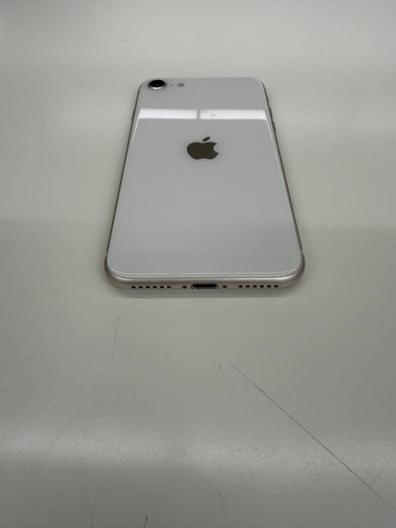 iPhone SE (第3世代) 充電コード付き