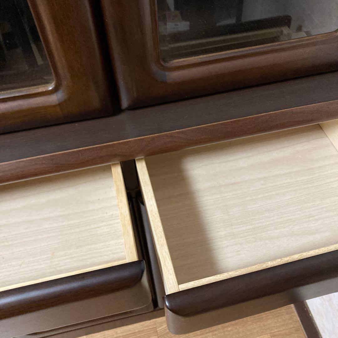 【2／7まで出品】食器棚　キャビネット　アンティーク　ガラス扉付　昭和レトロ