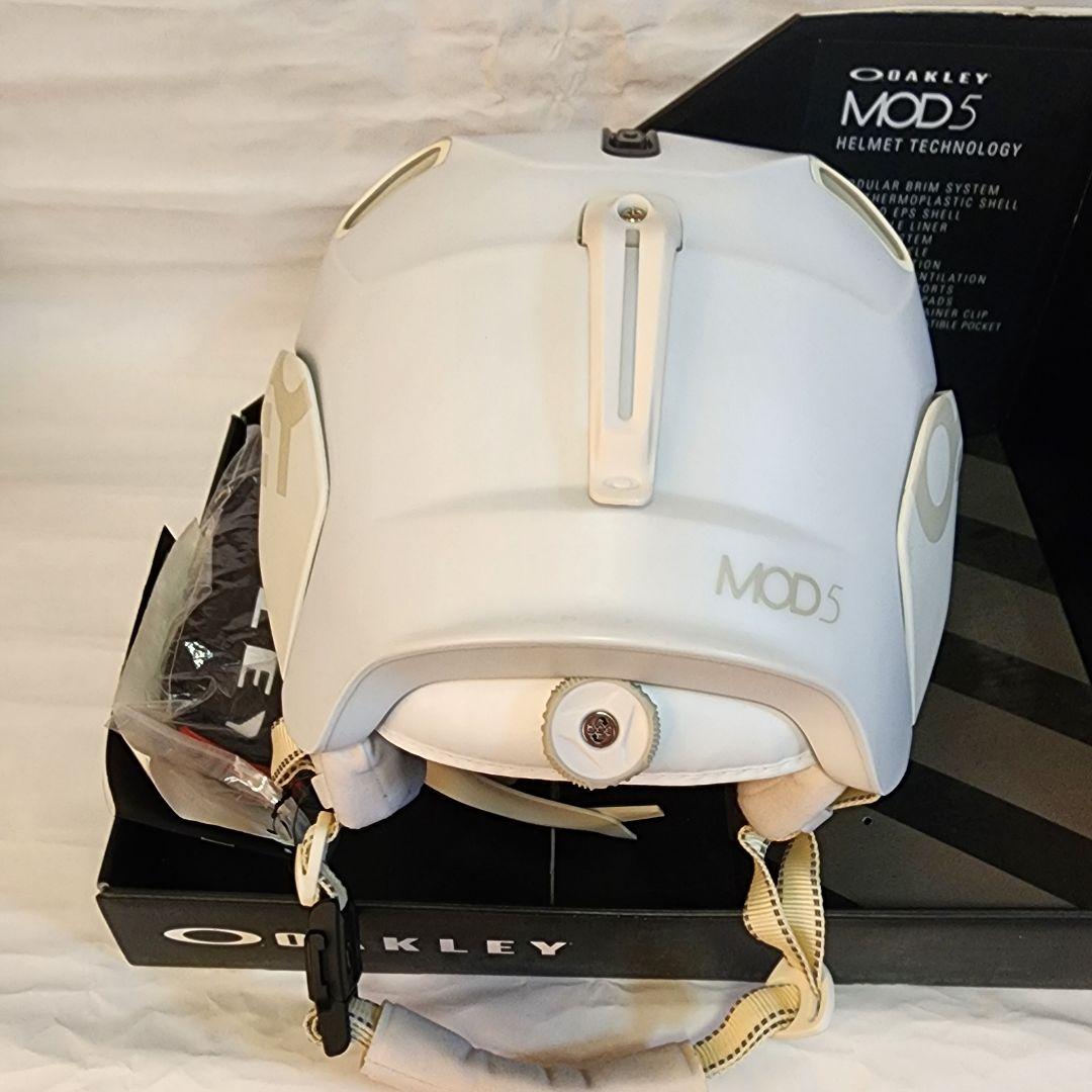 OAKLEY MOD5 ヘルメット ホワイト