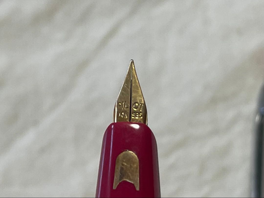 希少 PILOT パイロット Short ポケット万年筆 伸縮式 14K