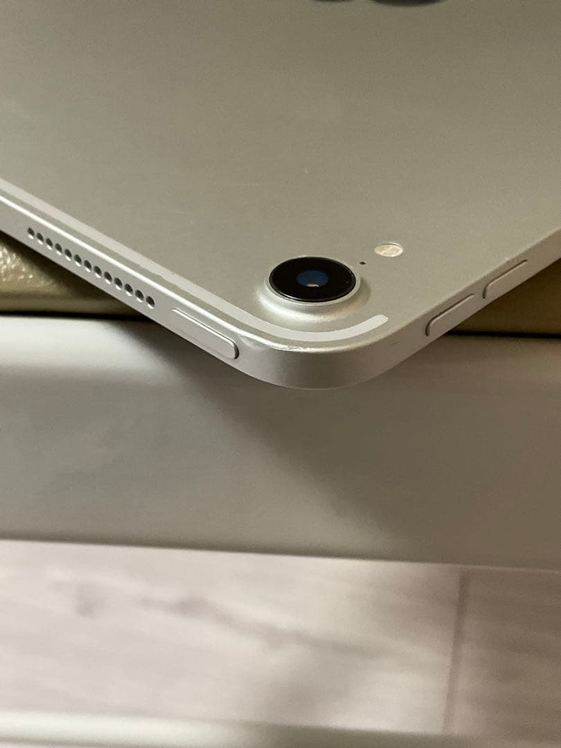 iPadpro（第一世代） 11インチ シルバー wifiモデル　256GB