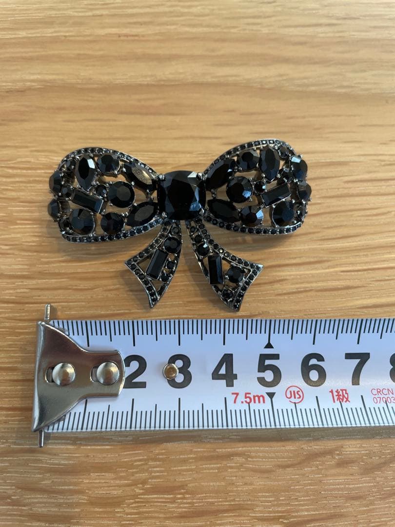 René ルネ　ブローチ　2点セット　アクセサリー　まとめ売り