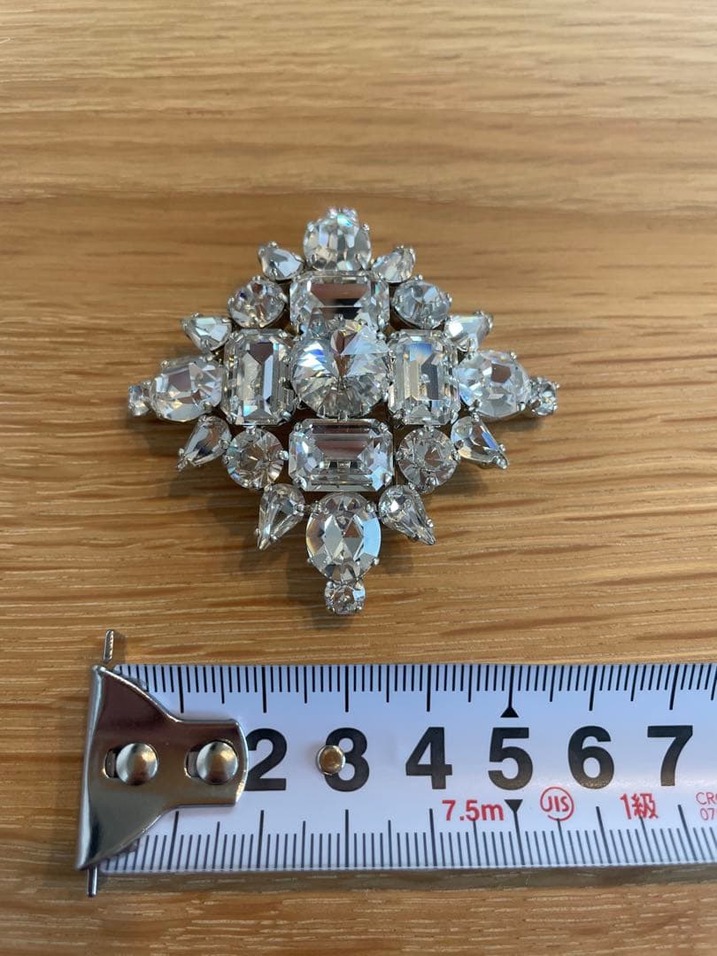 René ルネ　ブローチ　2点セット　アクセサリー　まとめ売り