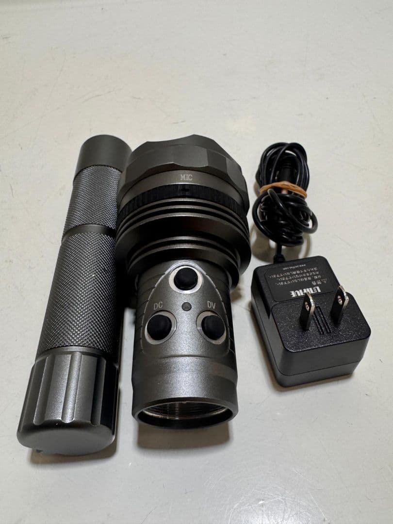 LED FLD-200 LED懐中電灯 グレー