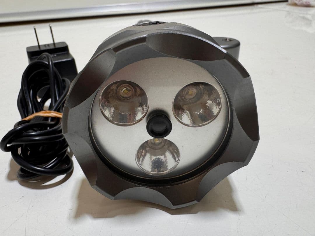 LED FLD-200 LED懐中電灯 グレー