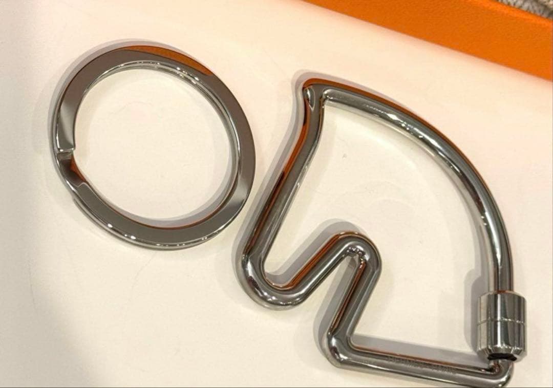 まることまママ専用　確実正規品Hermes シュバル キーリング チャ