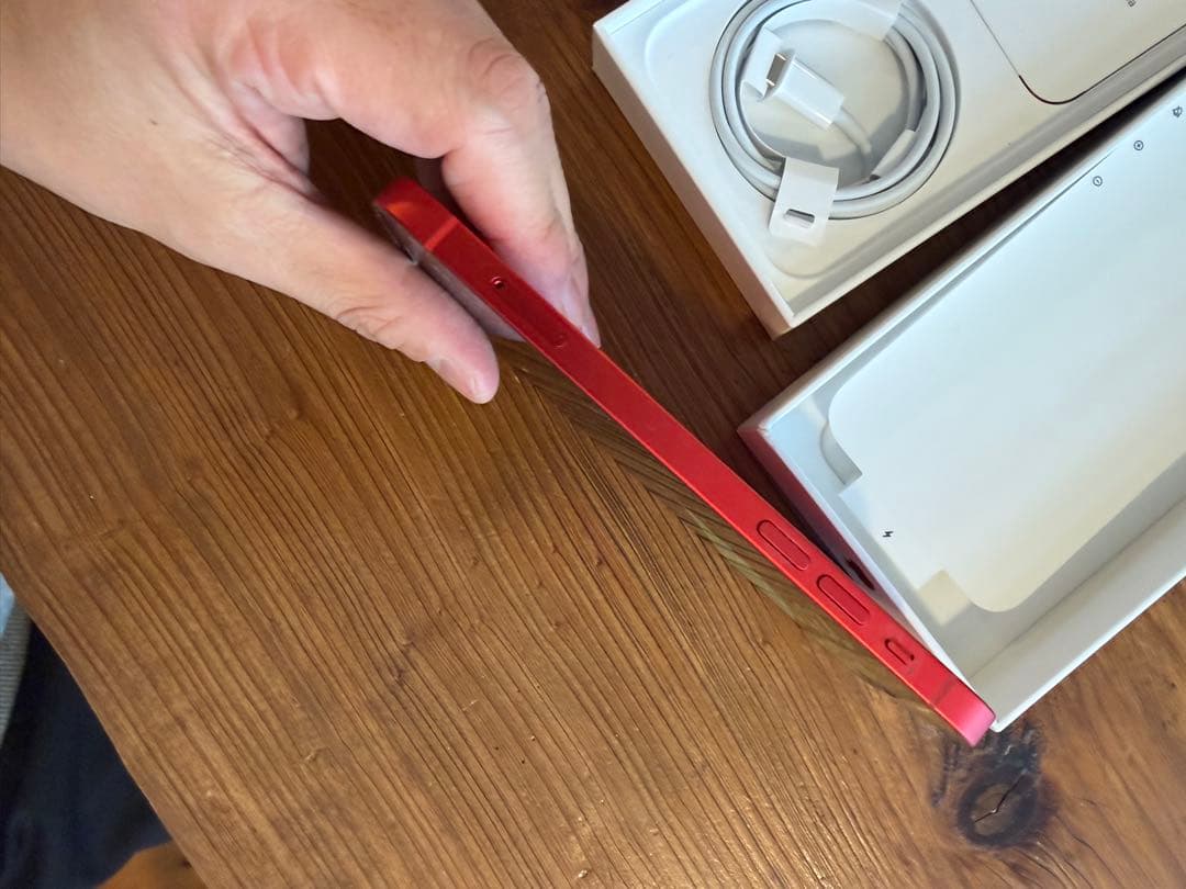 iPhone12 64GB REDレッドSIMフリーバッテリー92%箱ケーブル付