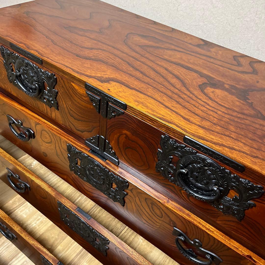 岩屋堂整理箪笥 和風木製タンス 105cm x 45cm x 115cm