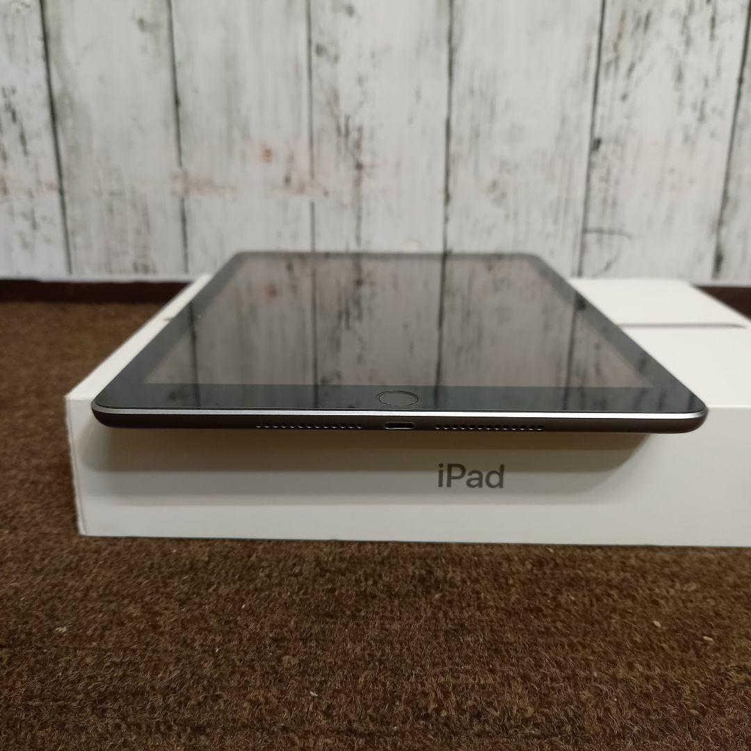 iPad 第6世代 32GB スペースグレイ動作確認済