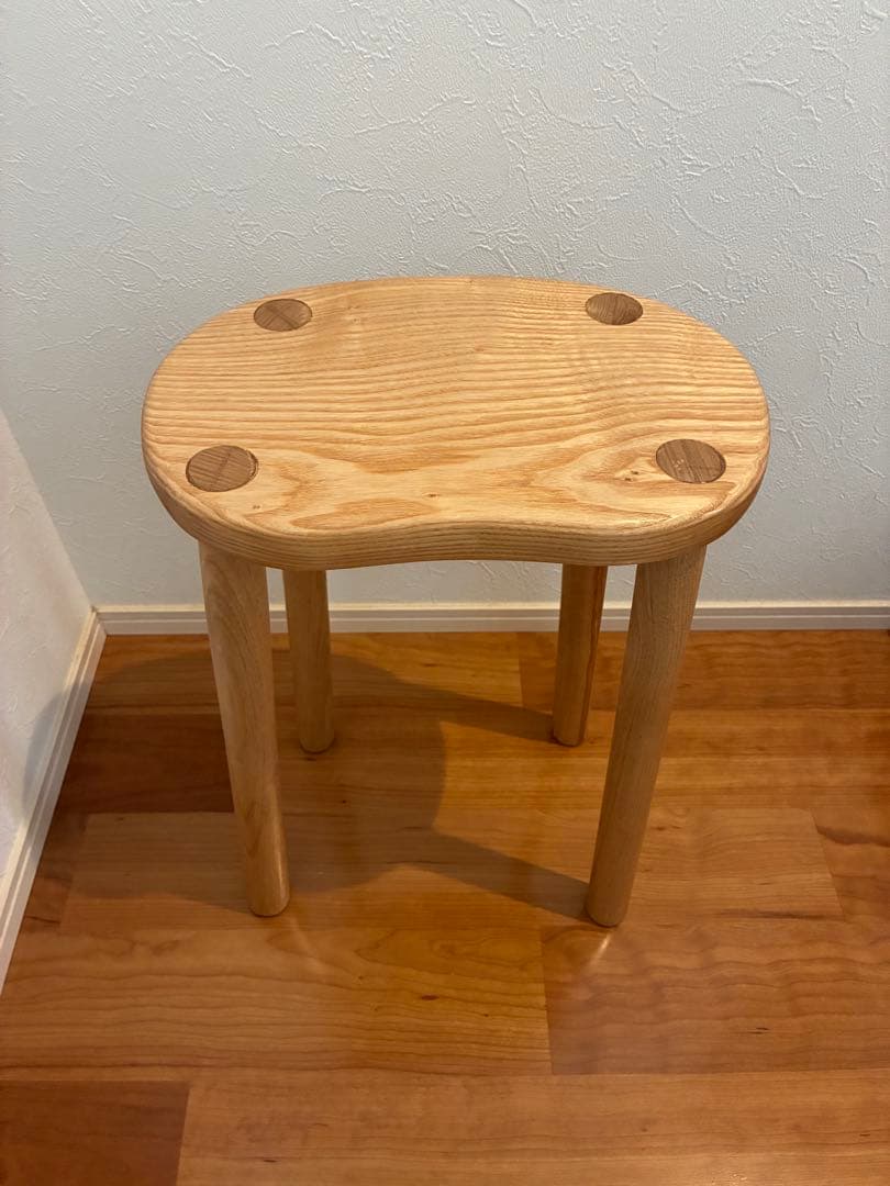 注文製作　栗の無垢材のスツール