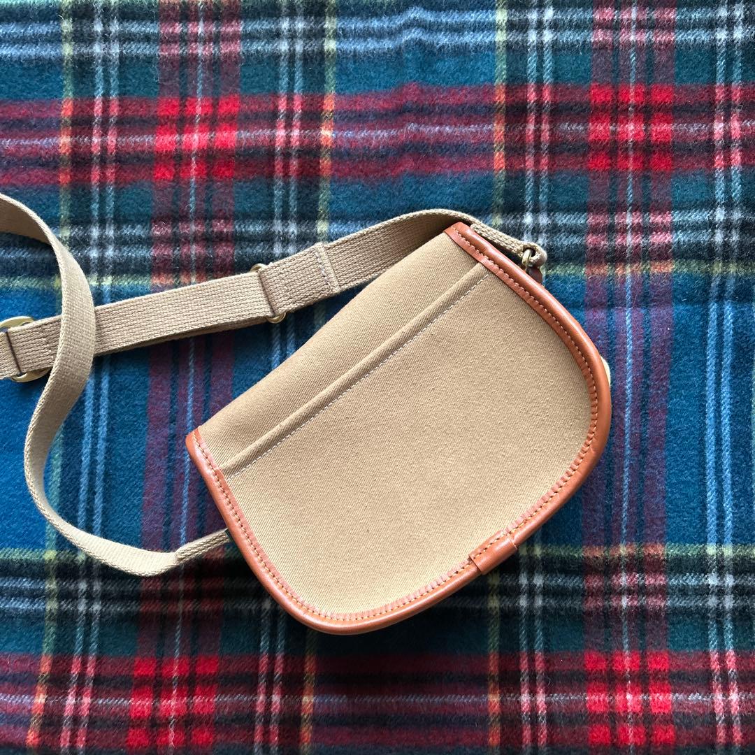 Barbour ベージュ ショルダーバッグ