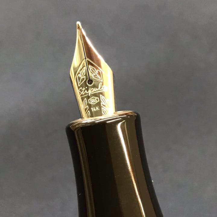 スティピラ・ダヴィンチ　万年筆